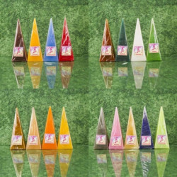 Mogyoró illatú gyertya * piramis - rusztikus 15 cm