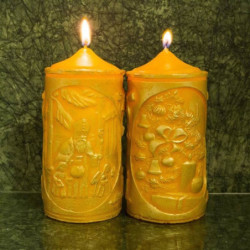 Karácsonyi dekorgyertya * arany dombornyomással - narancssárga 17 cm