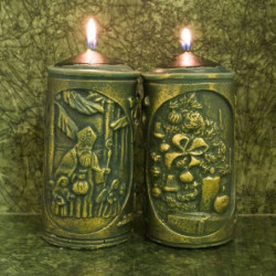 Karácsonyi dekorgyertya * arany dombornyomással - sötétzöld 17 cm